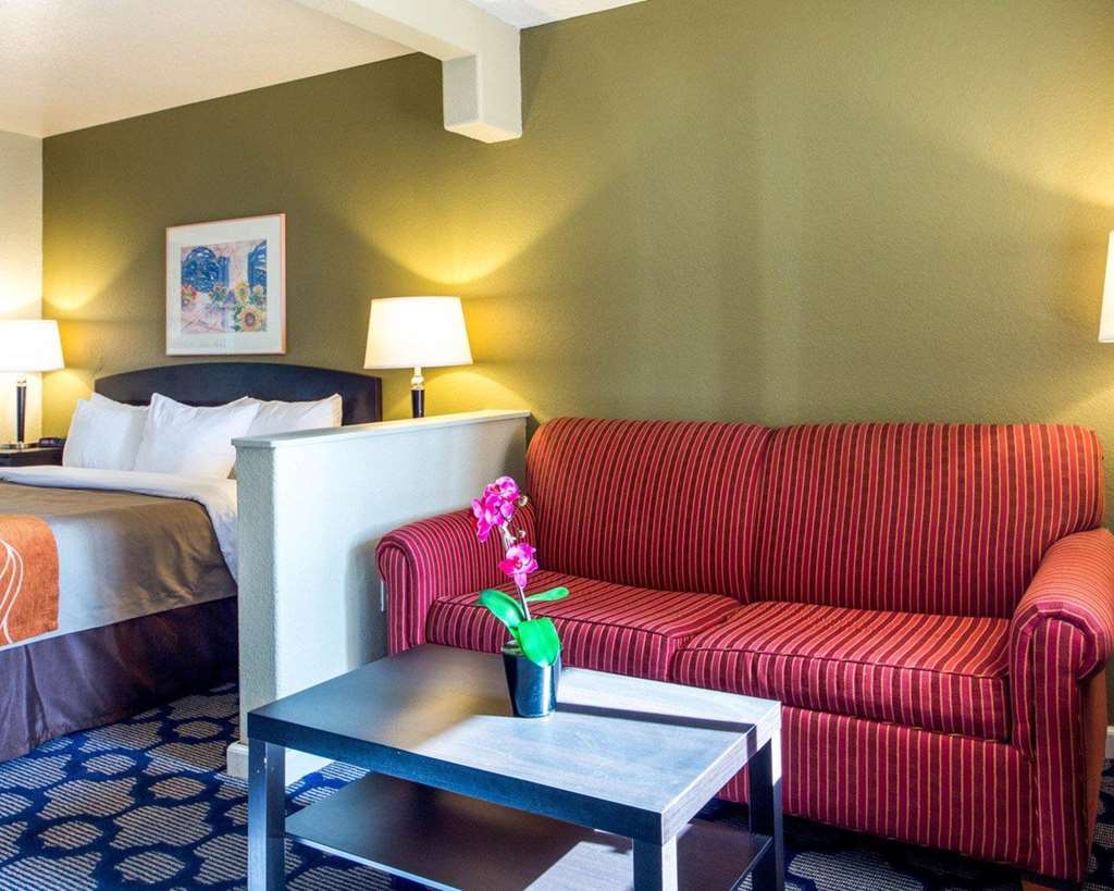 Comfort Inn & Suites Rancho Cordova-Sacramento Стая снимка